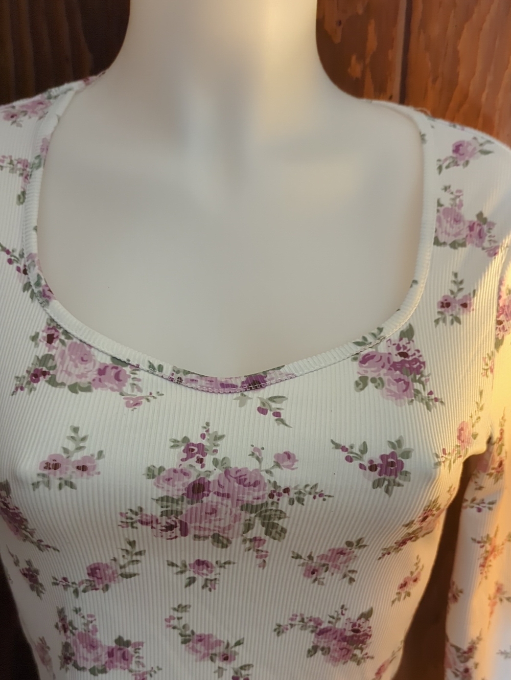 🌸 Floral Ribbed Long Sleeve Crop Top – Size Small - Picture 8 of 11